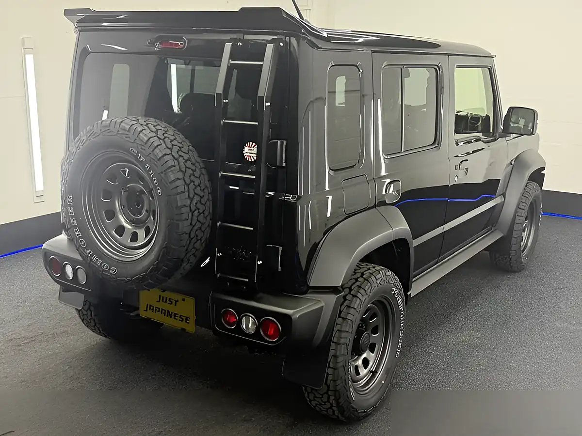 Used 2026 Suzuki Jimny Nomade Bluish Black Pearl - Interior and Exterior details 2