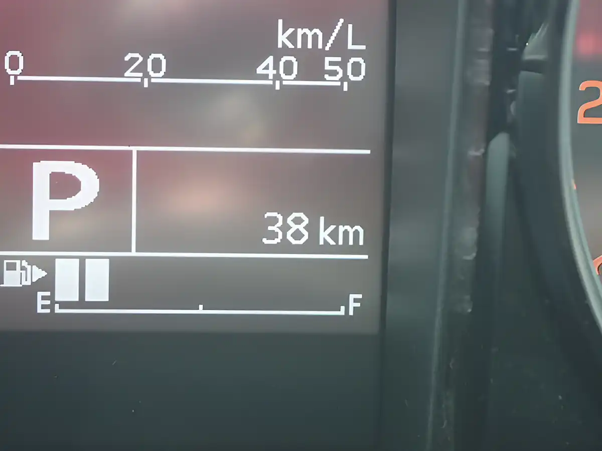 Used 2026 Suzuki Jimny Nomade Chiffon Ivory - Interior and Exterior details 14