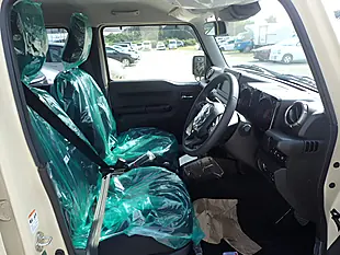 Used 2026 Suzuki Jimny Nomade Chiffon Ivory - Interior and Exterior details 5