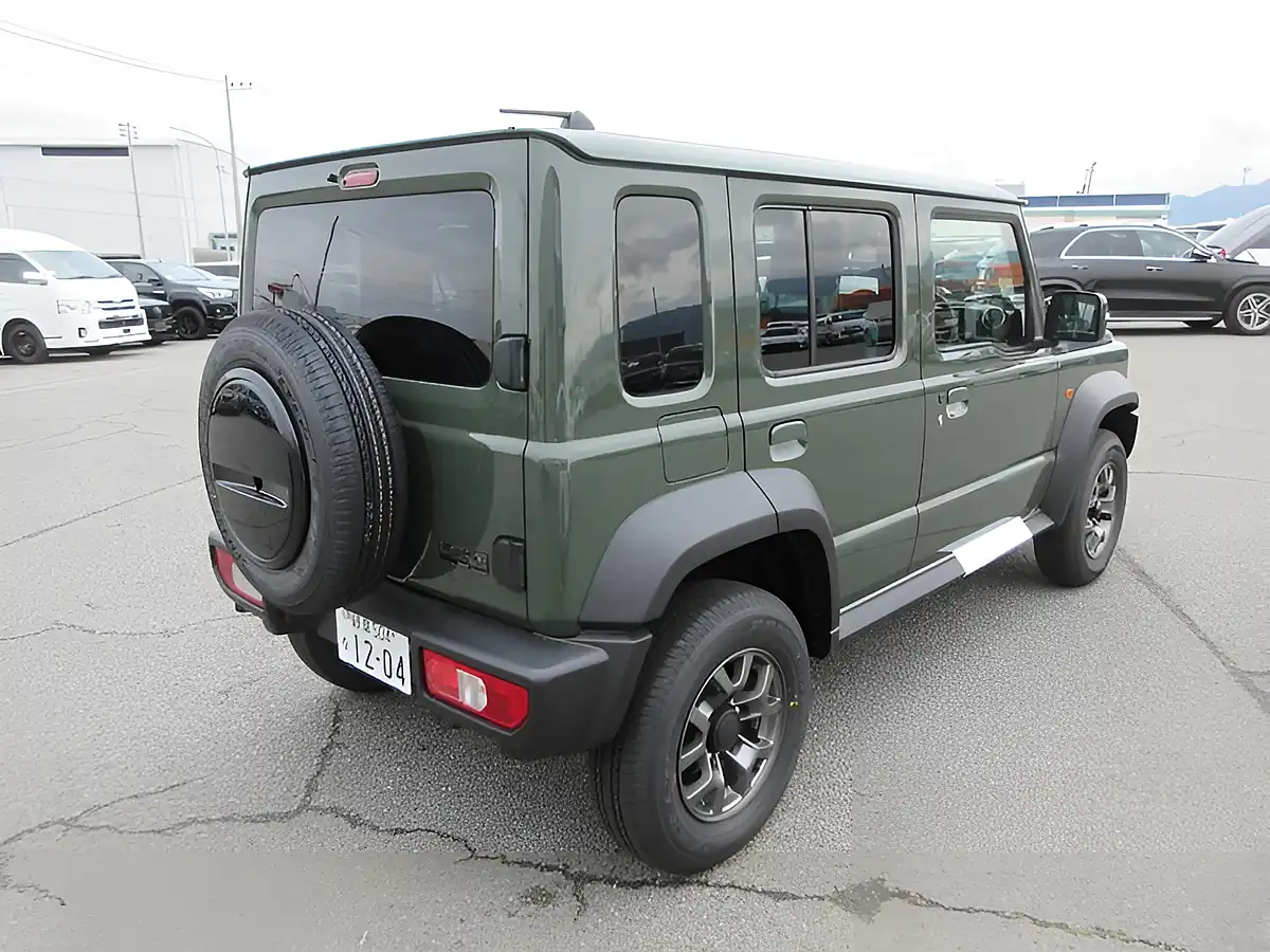 Used 2026 Suzuki Jimny Nomade Jungle Green - Interior and Exterior details 5