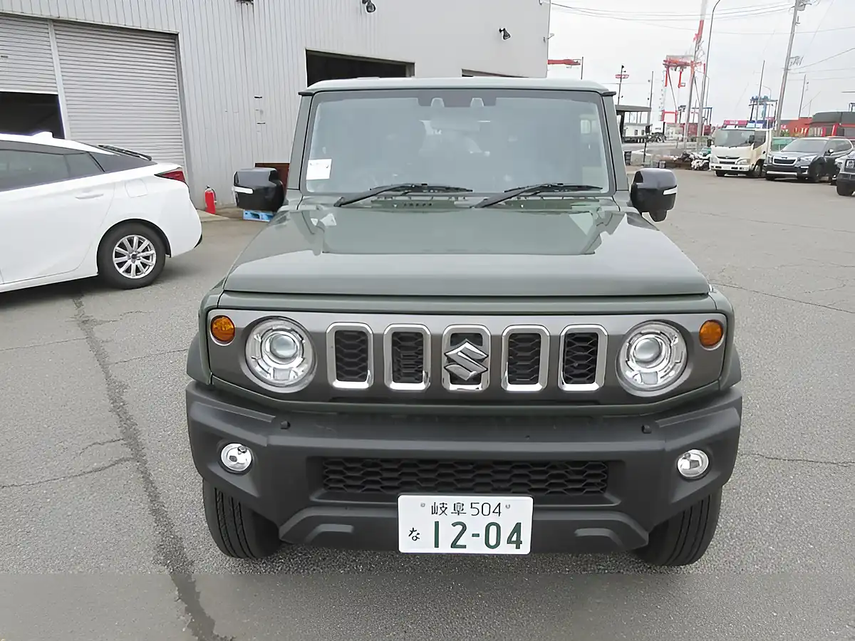 Used 2026 Suzuki Jimny Nomade Jungle Green - Interior and Exterior details 8