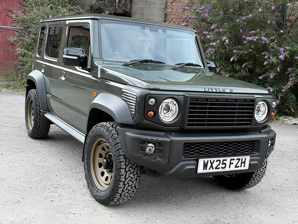 Used 2026 Suzuki Jimny Nomade Jungle Green - Front View