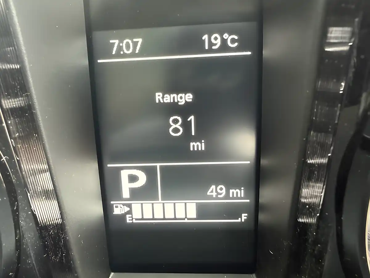 Used 2026 Suzuki Jimny Nomade Jungle Green - Interior and Exterior details 13