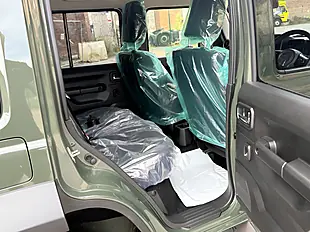 Used 2026 Suzuki Jimny Nomade Jungle Green - Interior and Exterior details 16
