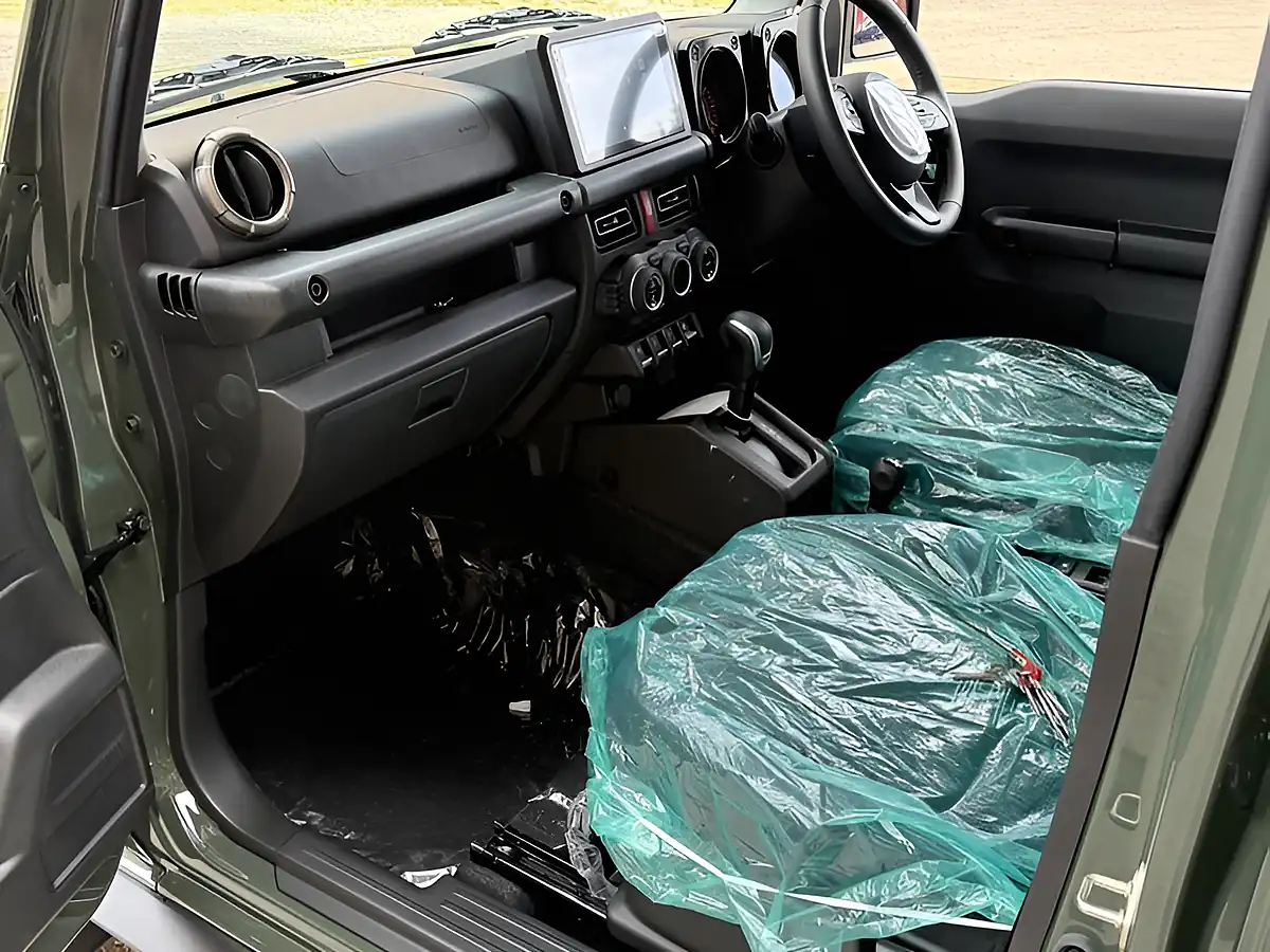 Used 2026 Suzuki Jimny Nomade Jungle Green - Interior and Exterior details 18