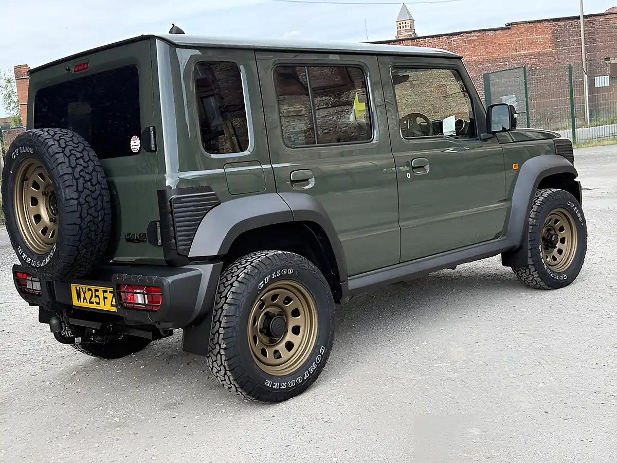 Used 2026 Suzuki Jimny Nomade Jungle Green - Interior and Exterior details 3