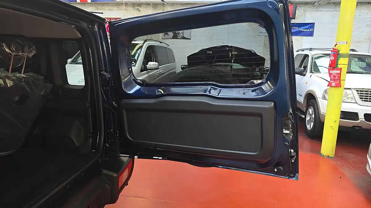 Used 2026 Suzuki Jimny Nomade SZ5 Blue - Interior and Exterior details 13