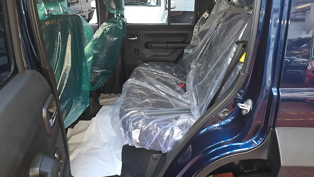 Used 2026 Suzuki Jimny Nomade SZ5 Blue - Interior and Exterior details 5