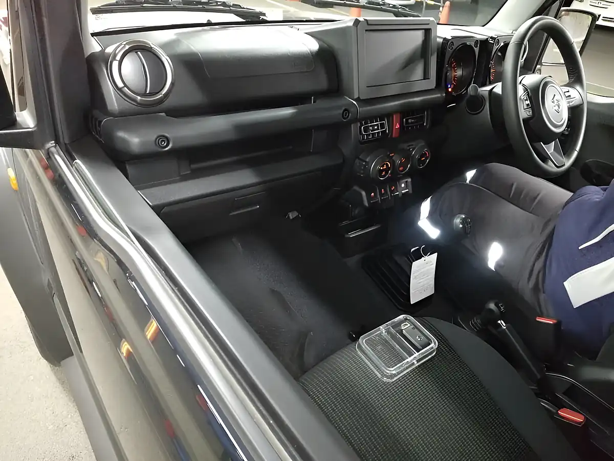 Used 2026 Suzuki Jimny Sierra Black - Interior and Exterior details 10
