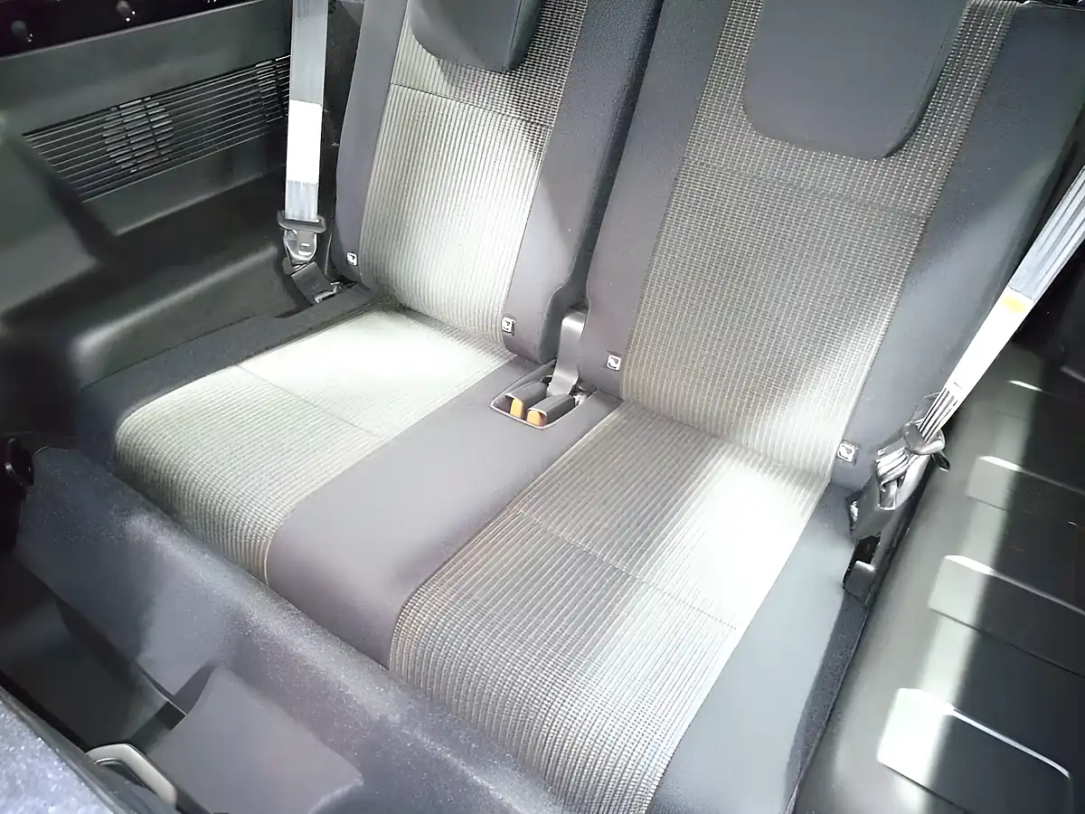 Used 2026 Suzuki Jimny Sierra Black - Interior and Exterior details 6