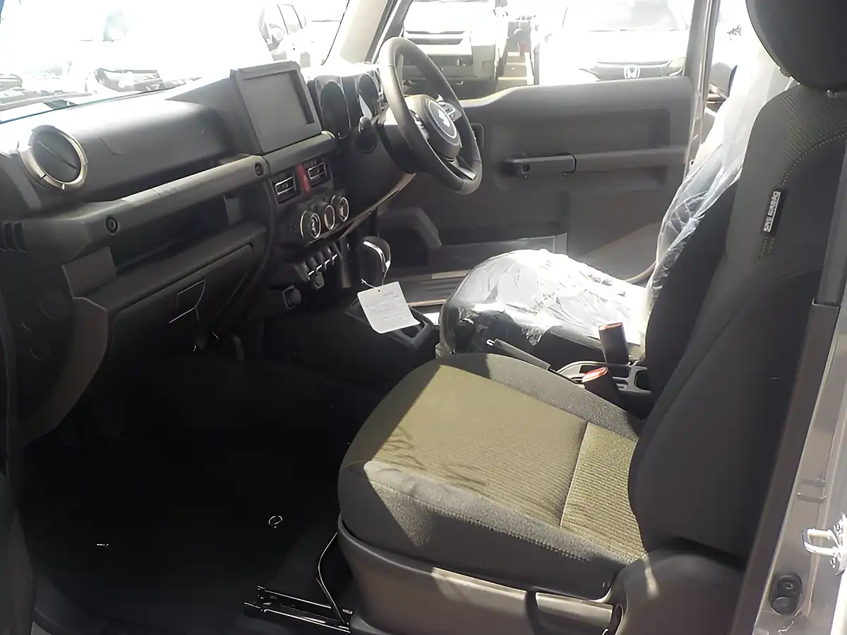 Used 2026 Suzuki Jimny Sierra Jc Grey - Interior and Exterior details 10