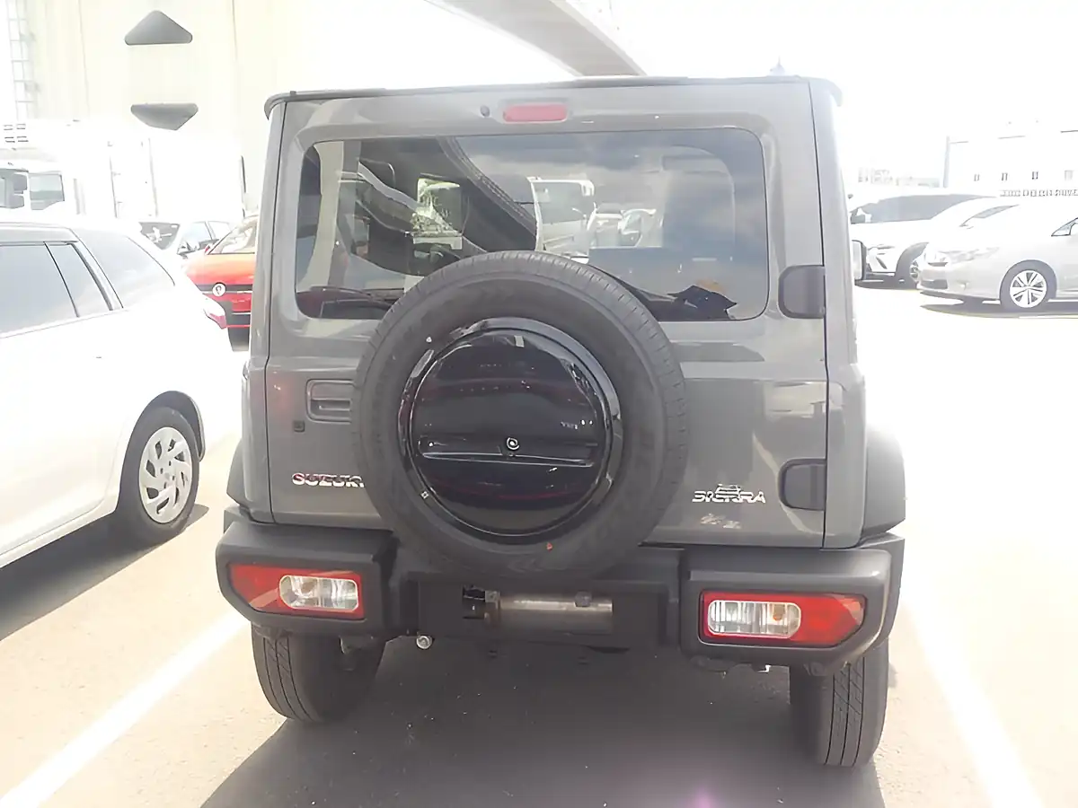 Used 2026 Suzuki Jimny Sierra Jc Grey - Interior and Exterior details 9