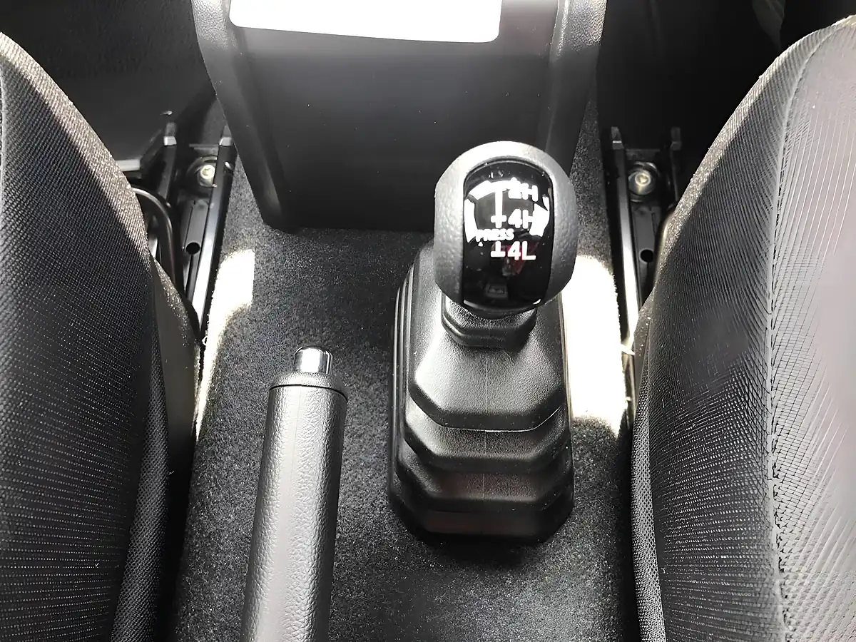 Used 2026 Suzuki Jimny Sierra Jc Grey - Interior and Exterior details 16