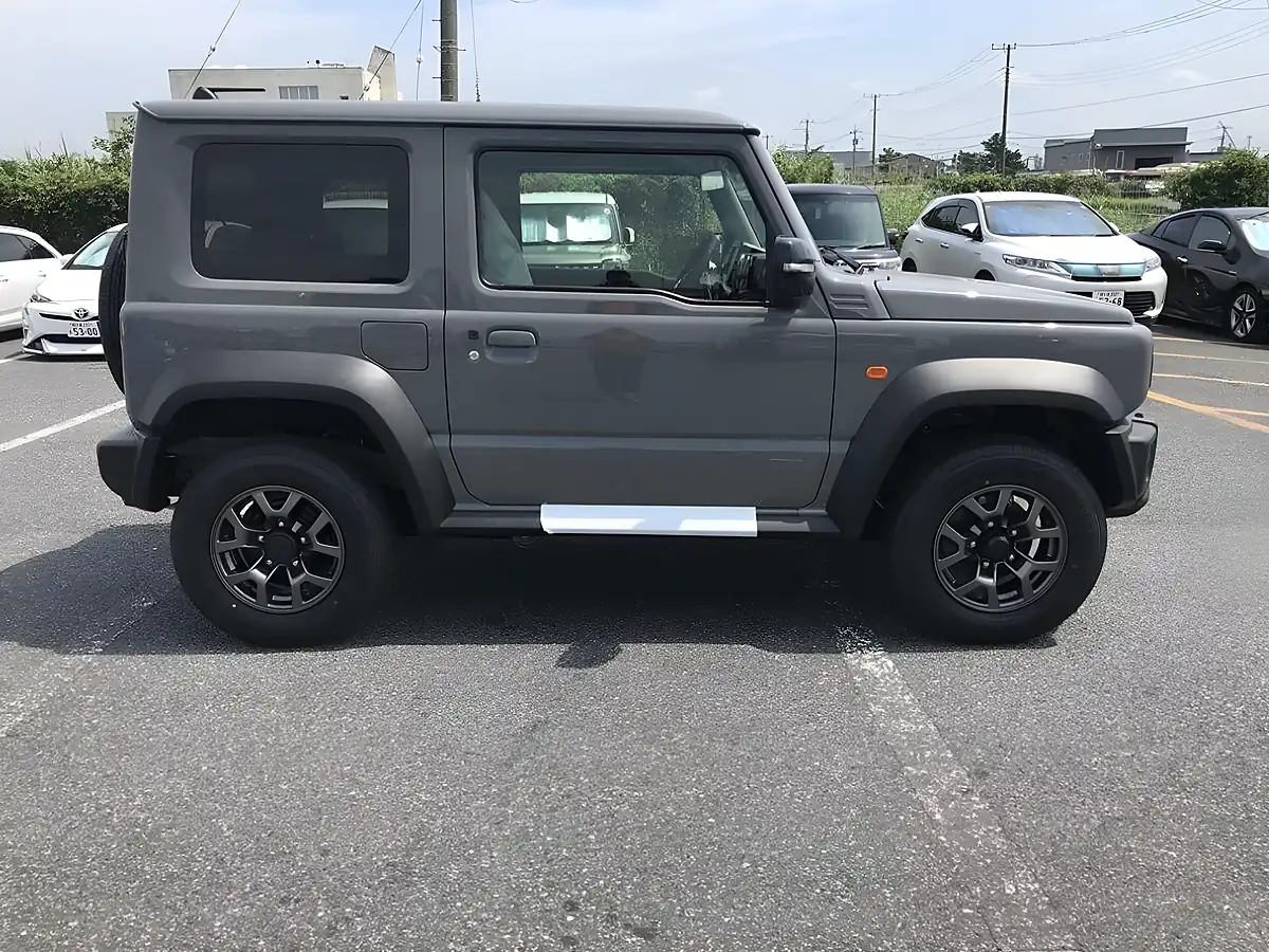 Used 2026 Suzuki Jimny Sierra Jc Grey - Interior and Exterior details 9