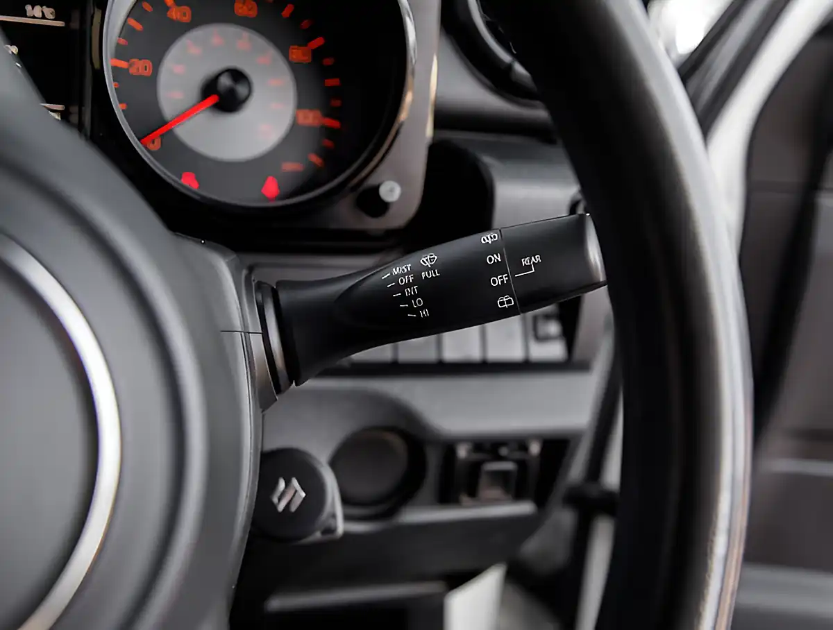 Used 2026 Suzuki Jimny SZ4 White - Interior and Exterior details 13
