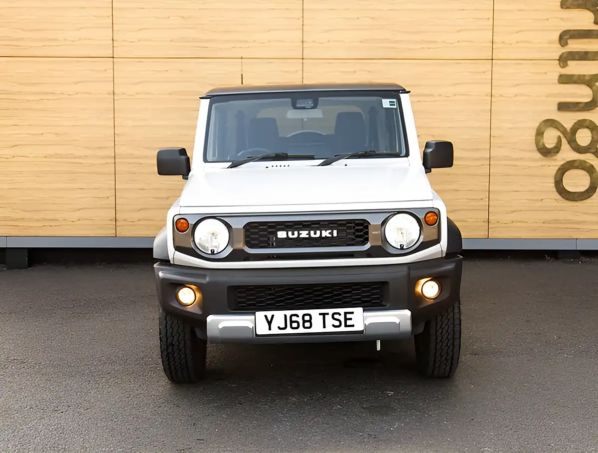 Used 2026 Suzuki Jimny SZ4 White - Interior and Exterior details 4