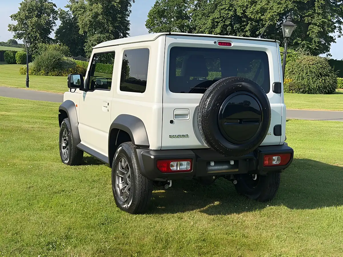Used 2026 Suzuki Jimny Sz5 White - Interior and Exterior details 4