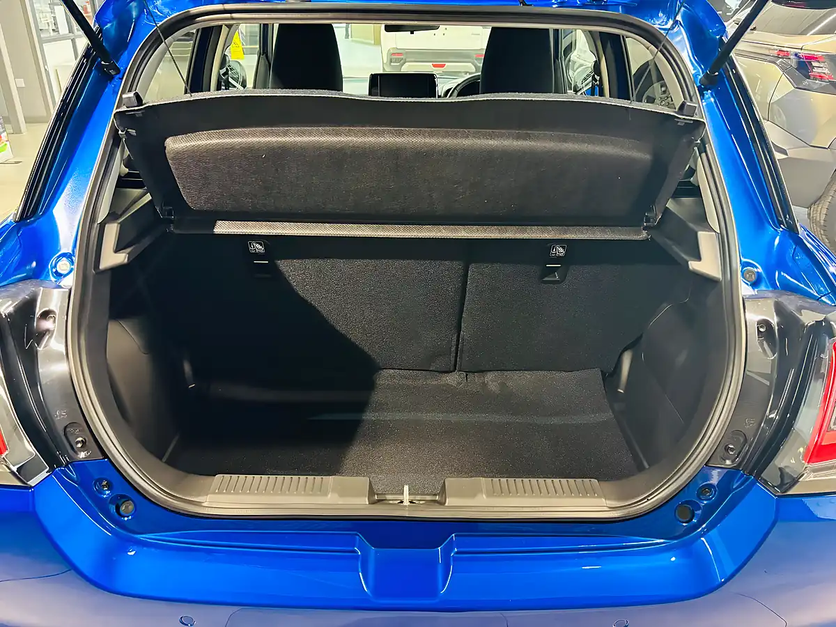 Used 2026 Suzuki Swift Motion - Interior and Exterior details 7