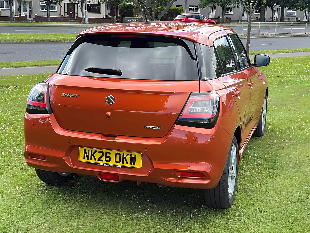 Used 2026 Suzuki Swift Motion Orange - Interior and Exterior details 5