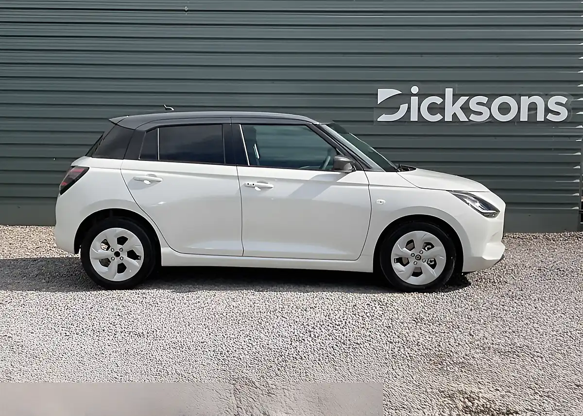 Used 2026 Suzuki Swift Motion Pure White/Grey Roof - Interior and Exterior details 11