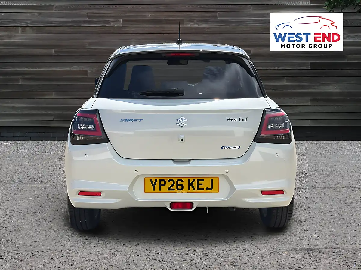 Used 2026 Suzuki Swift Motion White - Interior and Exterior details 4
