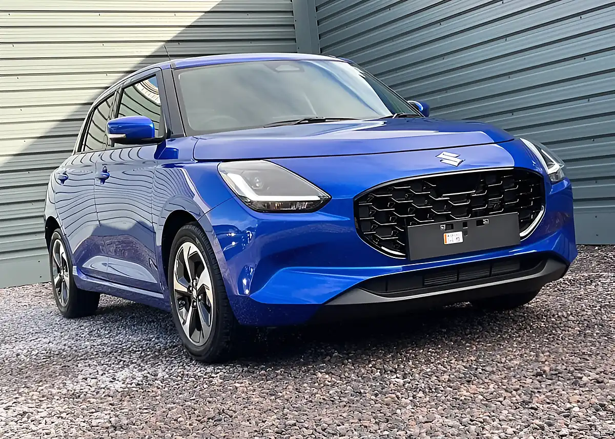 Used 2026 Suzuki Swift Ultra Frontier Blue - Interior and Exterior details 7