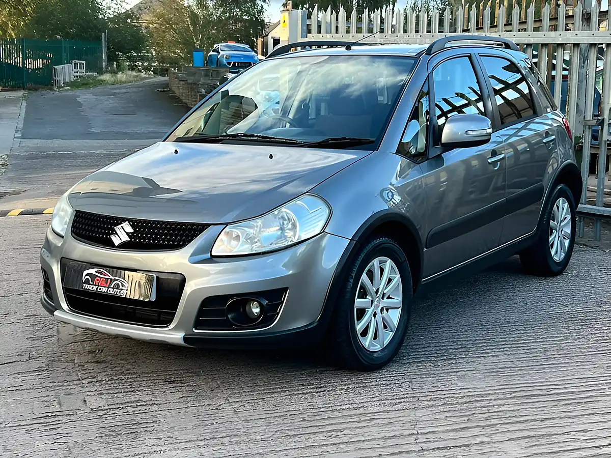 Used 2026 Suzuki SX4 X-Ec Grey - Interior and Exterior details 3