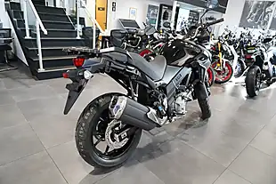 Used 2026 Suzuki V-Strom 650 Adventure Glass Sparkle Black - Interior and Exterior details 5