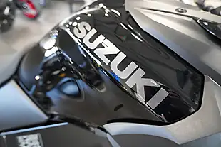 Used 2026 Suzuki V-Strom 650 Adventure Glass Sparkle Black - Interior and Exterior details 9