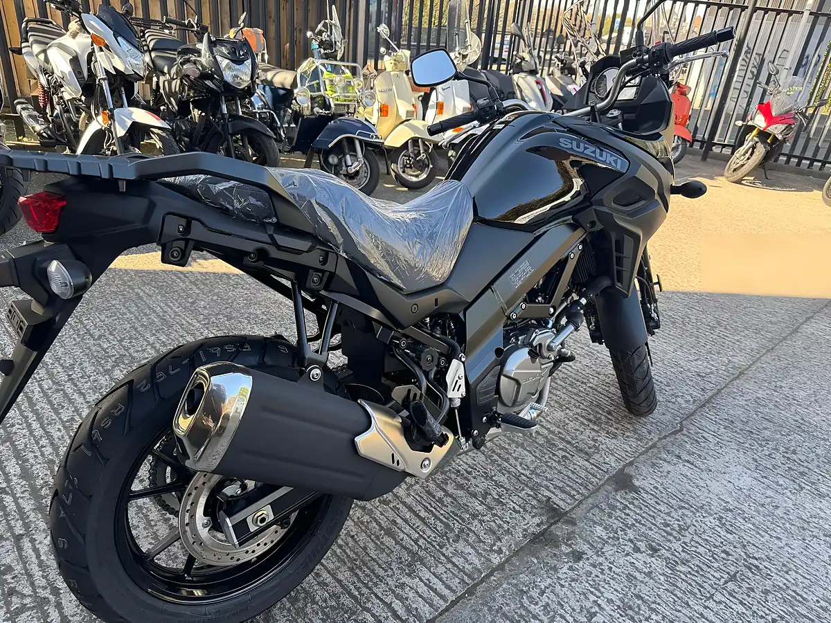 Used 2026 Suzuki V-Strom 650 - Interior and Exterior details 3