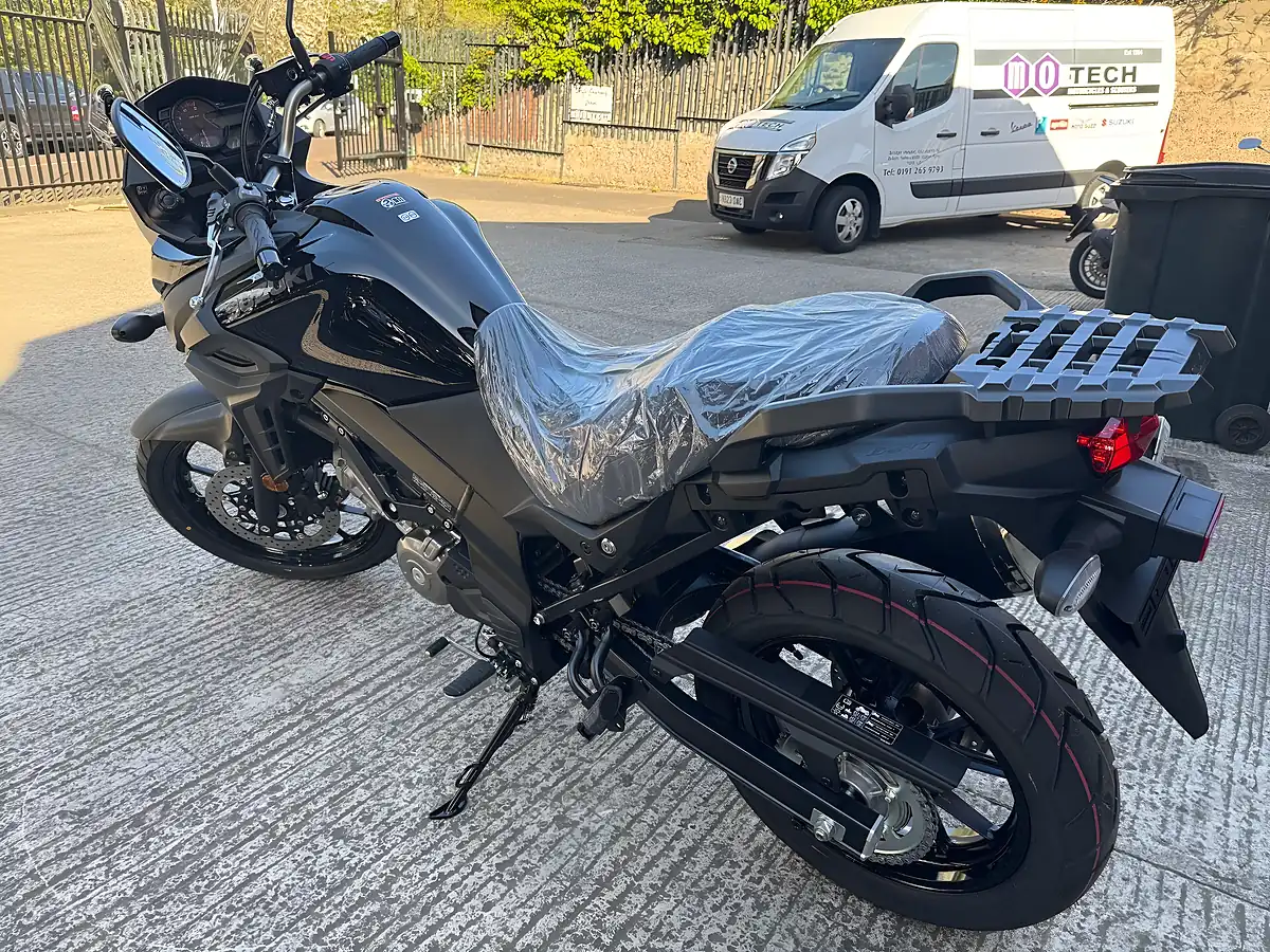 Used 2026 Suzuki V-Strom 650 - Interior and Exterior details 5