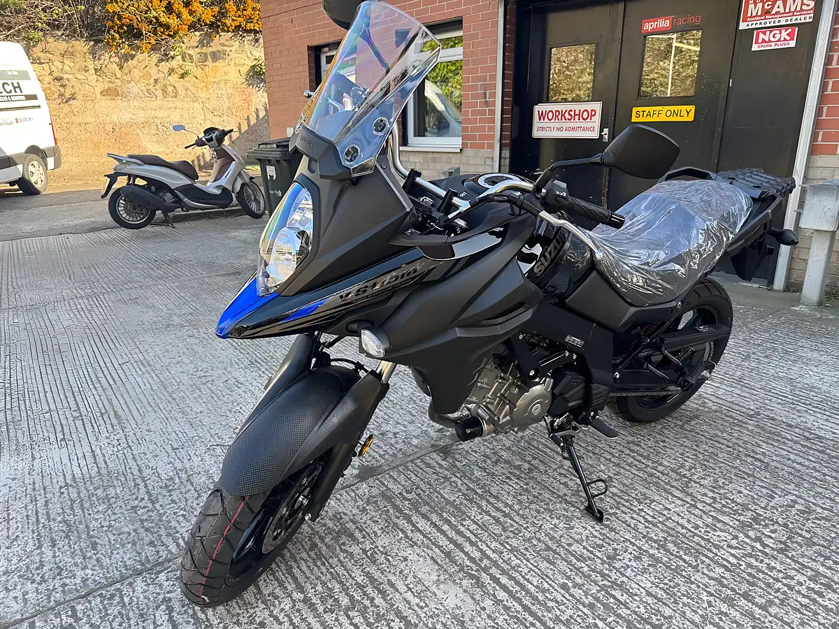 Used 2026 Suzuki V-Strom 650 - Interior and Exterior details 7