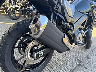 Used 2026 Suzuki V-Strom 650 - Interior and Exterior details 8