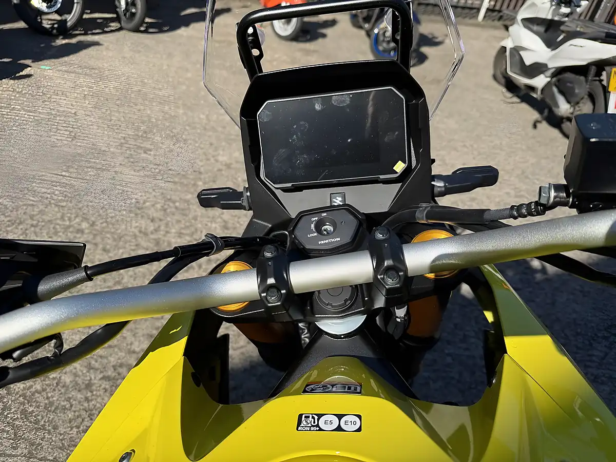 Used 2026 Suzuki V-Strom 800 De - Interior and Exterior details 7
