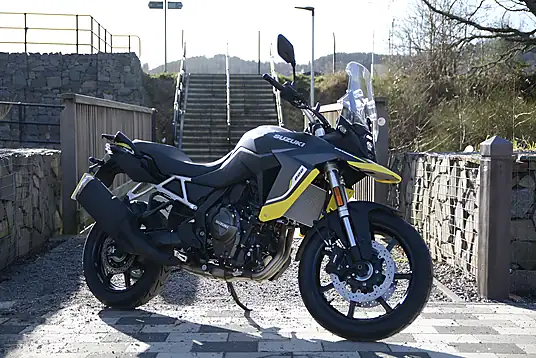 2026 Suzuki V-Strom 800RE