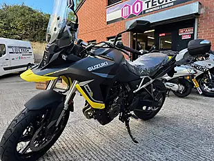 Used 2026 Suzuki V-Strom 800RE Black - Interior and Exterior details 6