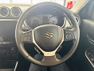 Used 2026 Suzuki Vitara Motion Blue - Interior and Exterior details 16