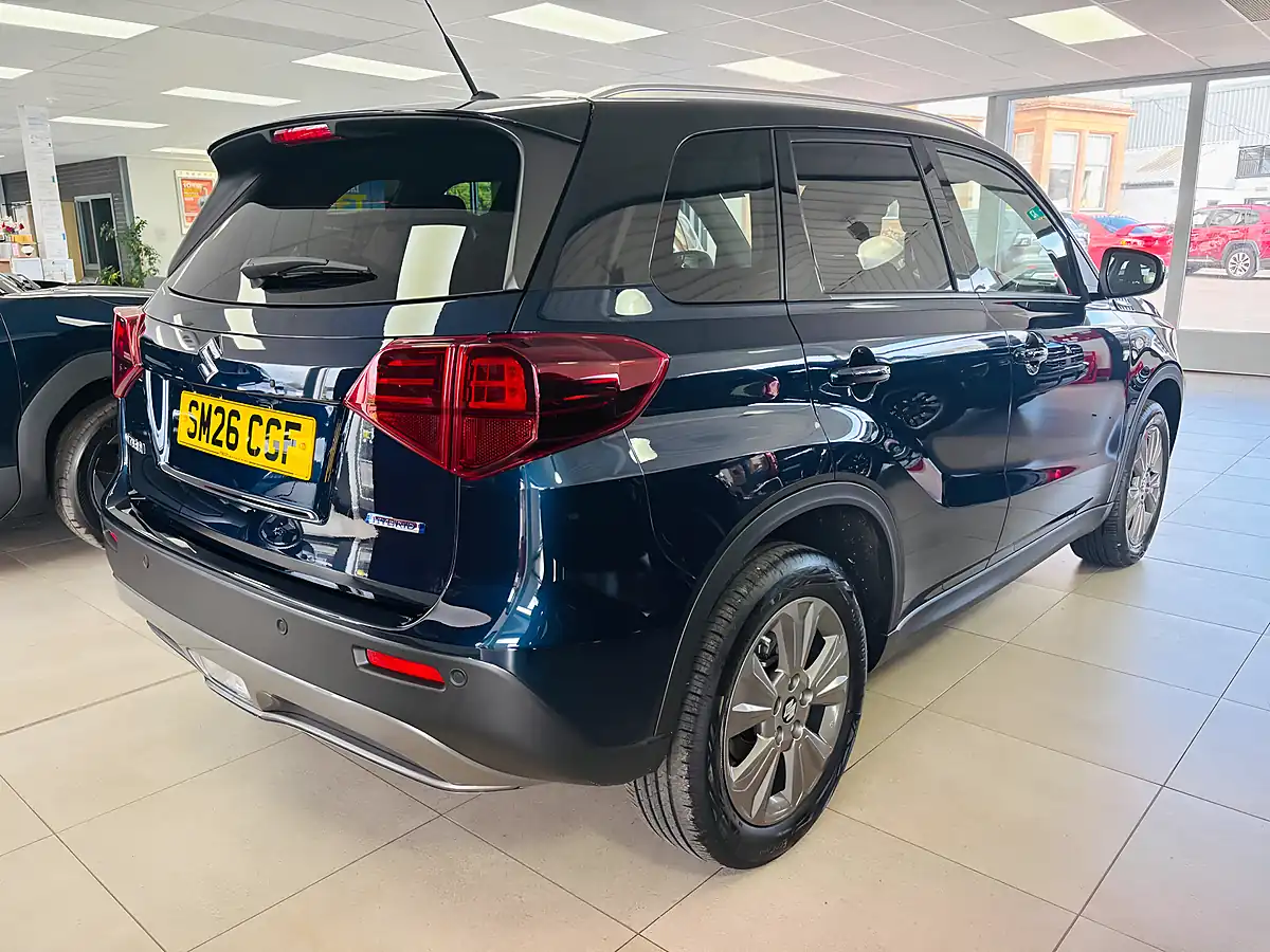 Used 2026 Suzuki Vitara Motion Blue - Interior and Exterior details 4