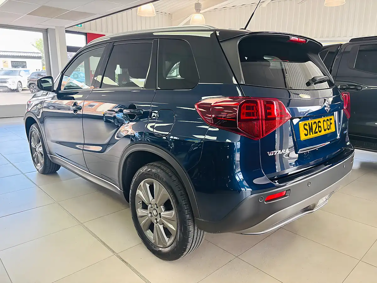 Used 2026 Suzuki Vitara Motion Blue - Interior and Exterior details 6