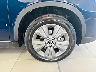 Used 2026 Suzuki Vitara Motion Blue - Interior and Exterior details 7
