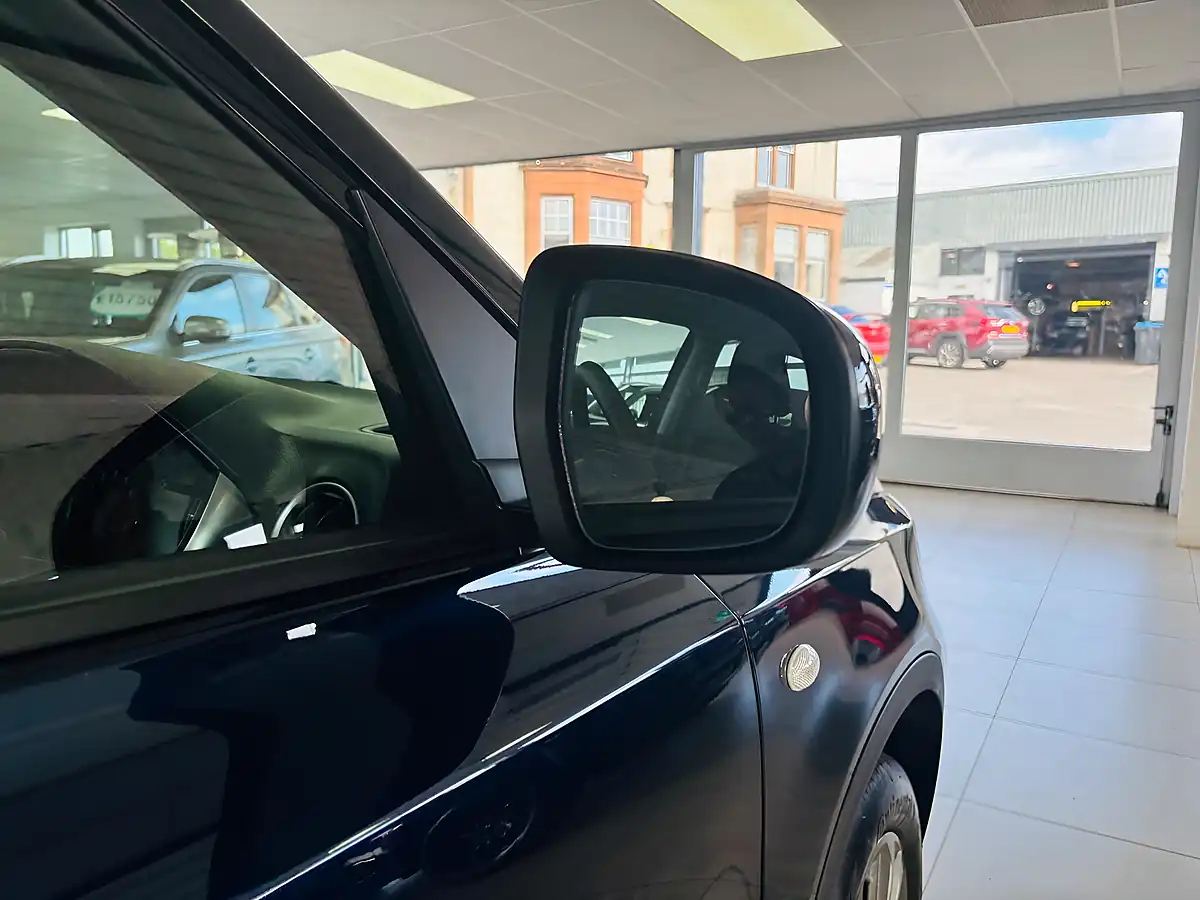 Used 2026 Suzuki Vitara Motion Blue - Interior and Exterior details 8