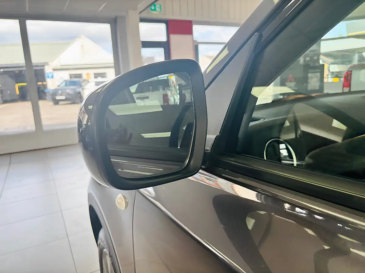 Used 2026 Suzuki Vitara Motion Grey - Interior and Exterior details 11