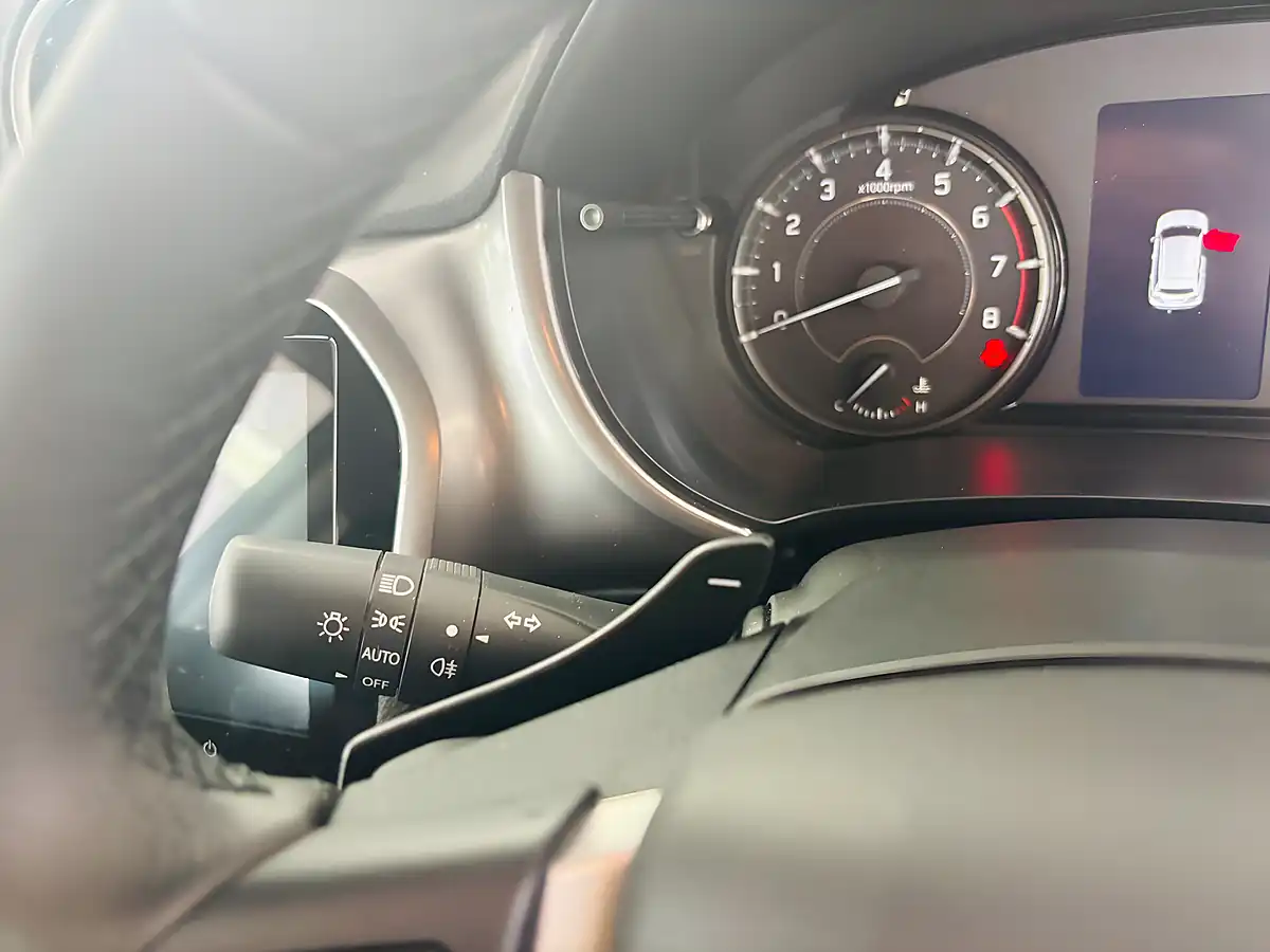Used 2026 Suzuki Vitara Motion Grey - Interior and Exterior details 17