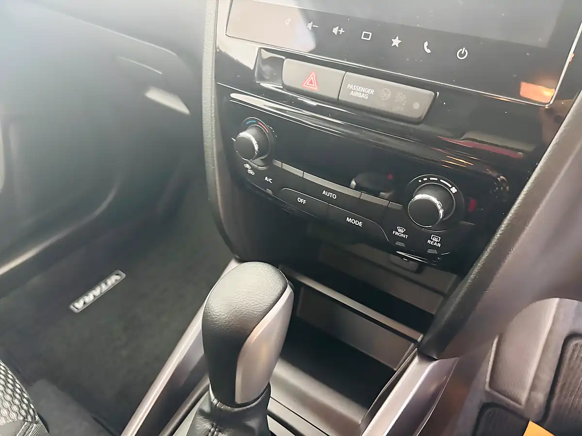 Used 2026 Suzuki Vitara Motion Grey - Interior and Exterior details 19