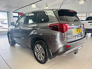 Used 2026 Suzuki Vitara Motion Grey - Interior and Exterior details 5