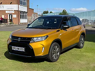 Used 2026 Suzuki Vitara Motion Yellow - Interior and Exterior details 3