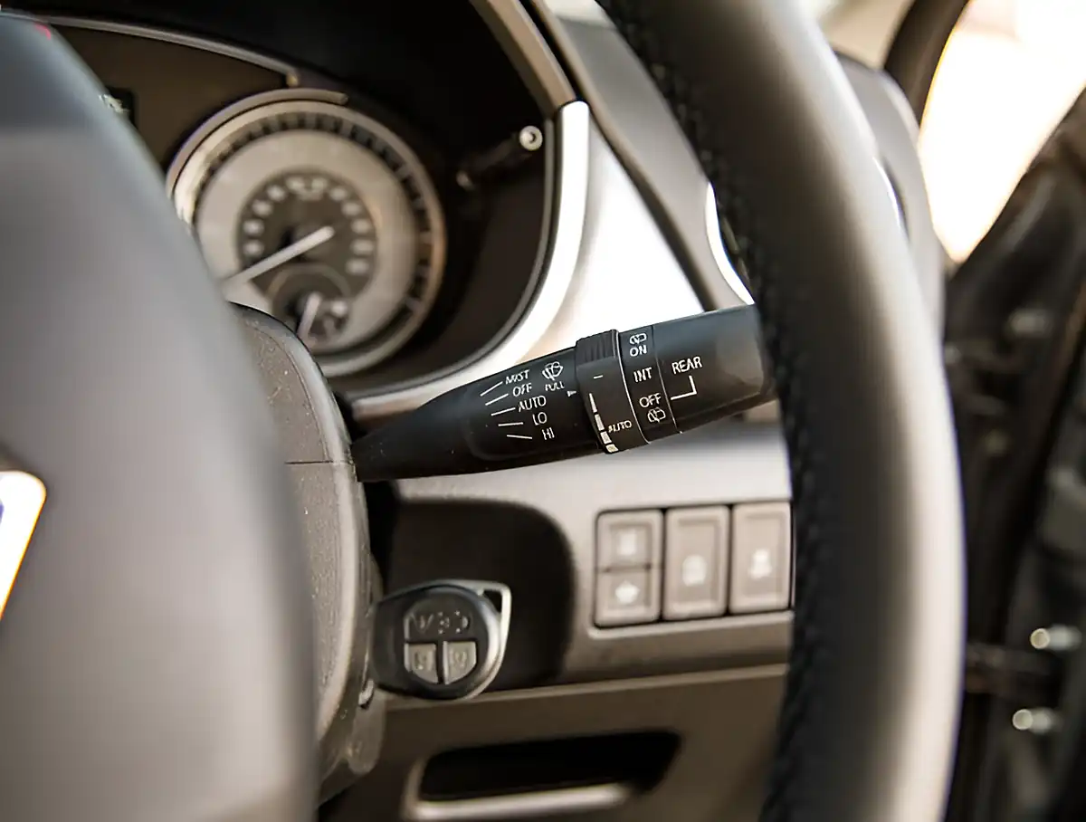 Used 2026 Suzuki Vitara Sz-T Grey - Interior and Exterior details 13