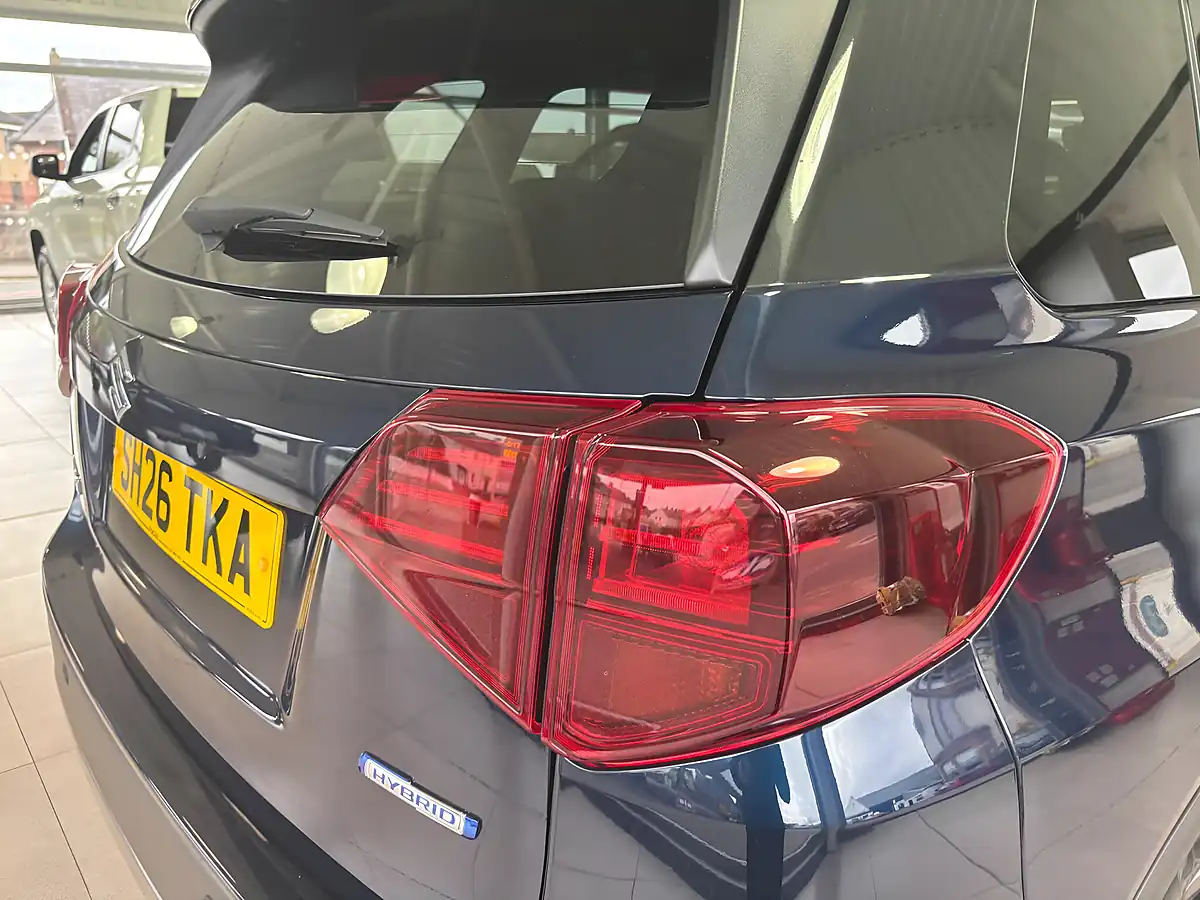 Used 2026 Suzuki Vitara Ultra Blue - Interior and Exterior details 13