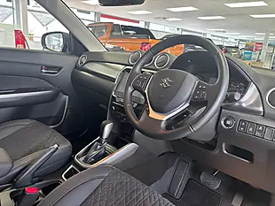 Used 2026 Suzuki Vitara Ultra Blue - Interior and Exterior details 16