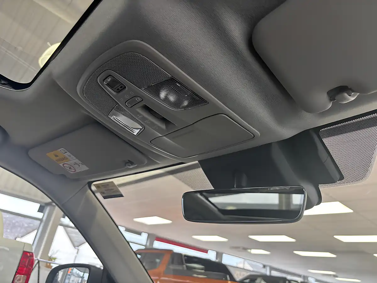 Used 2026 Suzuki Vitara Ultra Blue - Interior and Exterior details 20